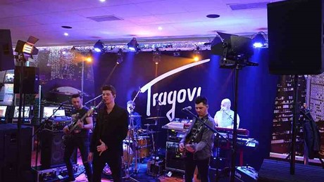 Tragovi 6